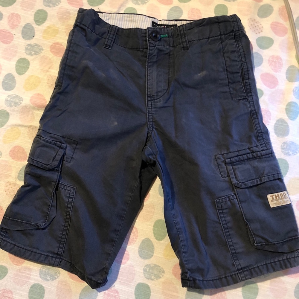 Tommy Hilfiger cargo shorts navy size 6.